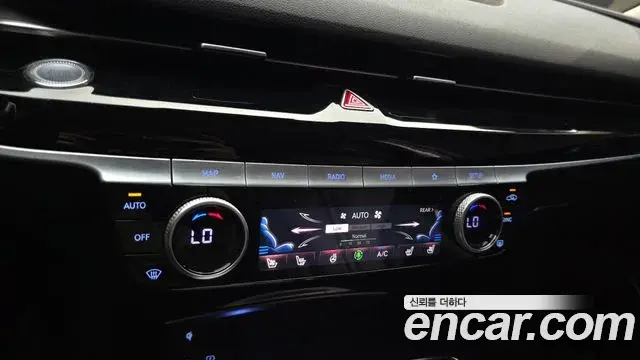 Genesis G80 2020 — Photo 24/38