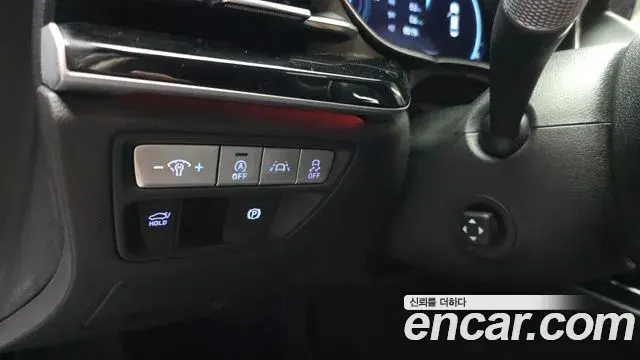 Genesis G80 2020 — Photo 35/38