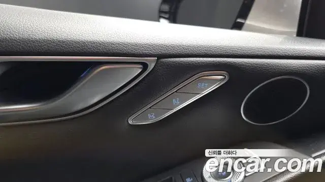 Genesis G80 2020 — Photo 13/38