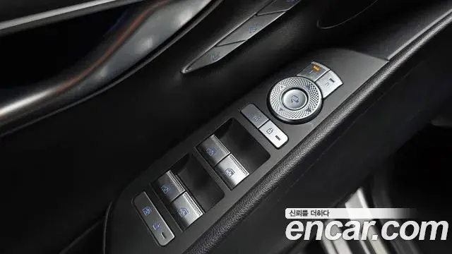Genesis G80 2020 — Photo 22/38