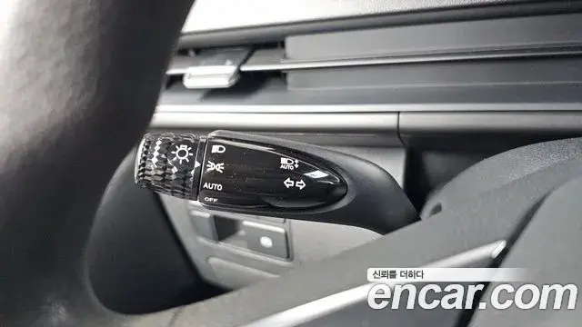 Hyundai Staria 2022 — ფოტო 19/31