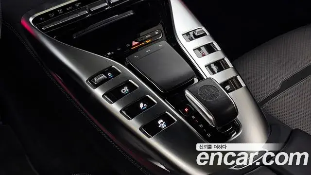 Mercedes-Benz AMG GT 2022 — ფოტო 18/35