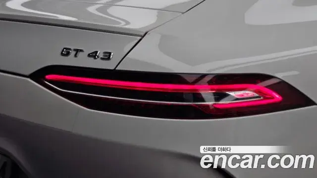 Mercedes-Benz AMG GT 2022 — ფოტო 32/35