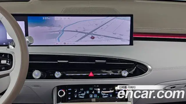 Genesis GV70 2025 — ფოტო 33/33