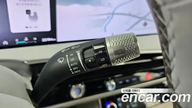 Genesis GV70 2025 — ფოტო 16/33