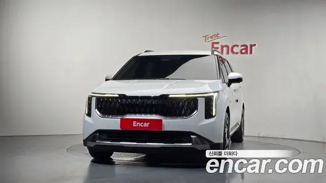 Kia Carnival 2024 — Şəkil 8/20