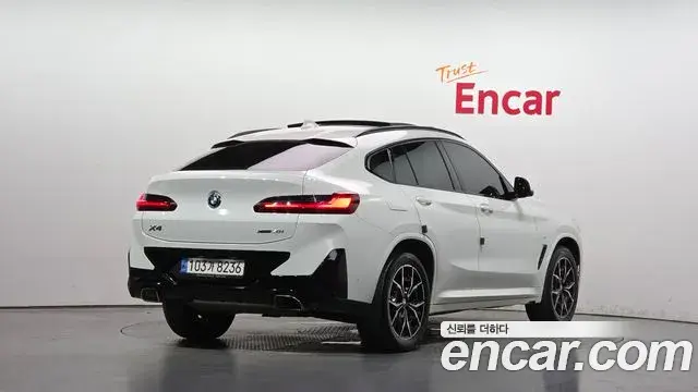 BMW X4 2022 — Şəkil 20/32