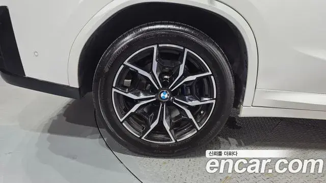 BMW X4 2022 — Şəkil 3/32