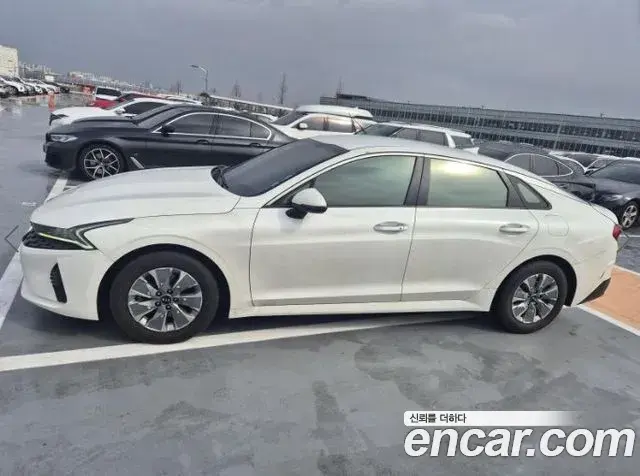 Kia K5 2020 — Photo 17/18