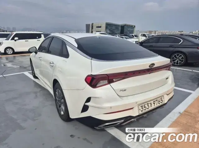 Kia K5 2020 — Photo 16/18