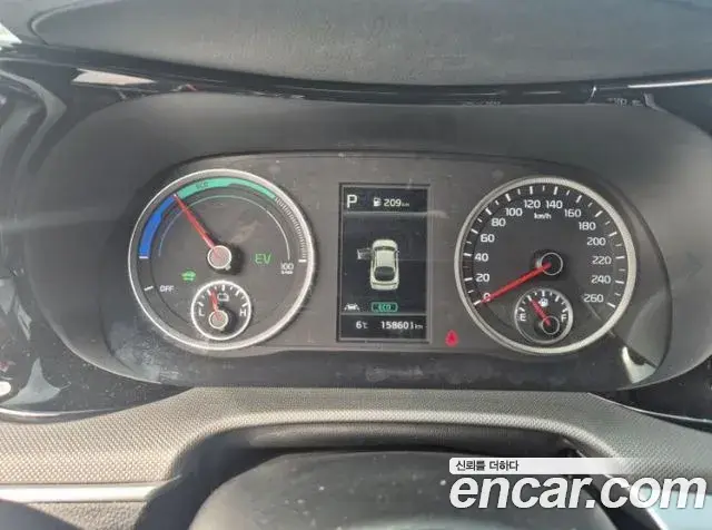Kia K5 2020 — Photo 6/18