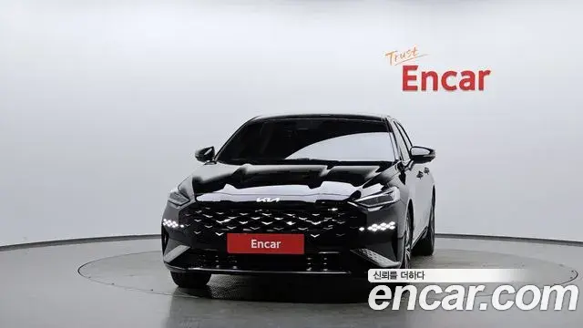 Kia K8 2022 — Şəkil 15/37