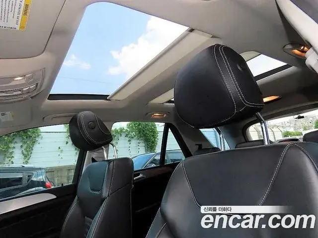 Mercedes-Benz GLE-Class 2018 — Фото 20/20