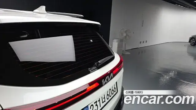 Kia Seltos 2024 — ფოტო 32/40