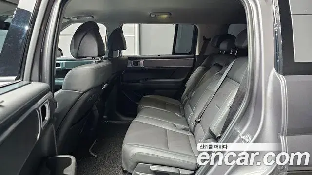 Hyundai Santa Fe 2024 — Photo 9/20