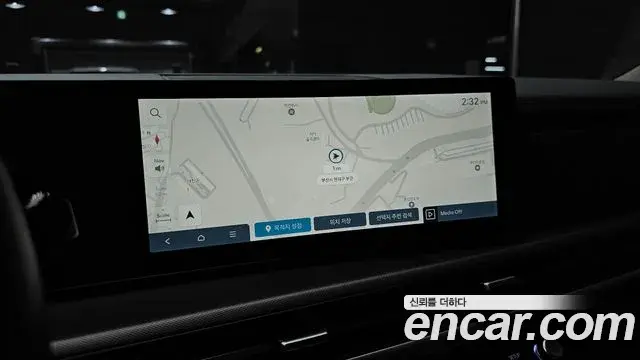 Hyundai Santa Fe 2024 — Photo 16/20