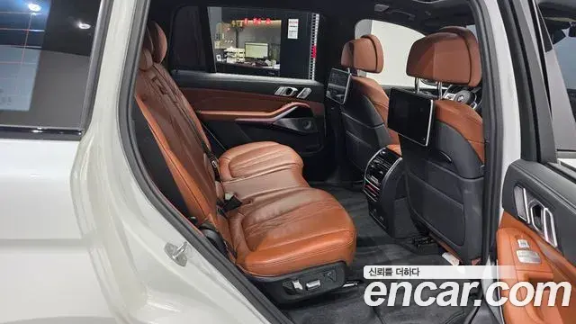 BMW X7 2019 — ფოტო 6/20