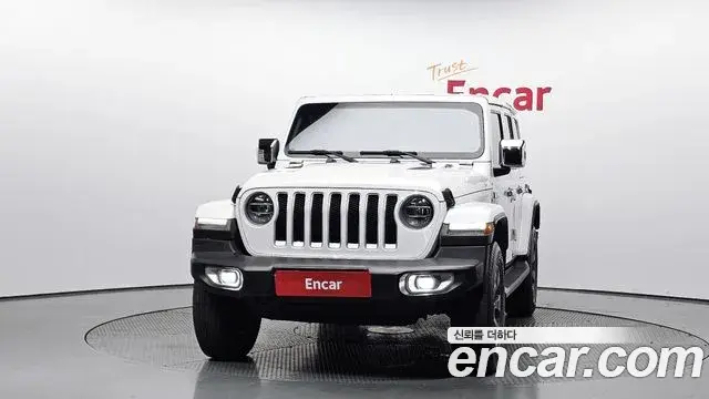 Jeep Wrangler 2021 — Photo 16/20