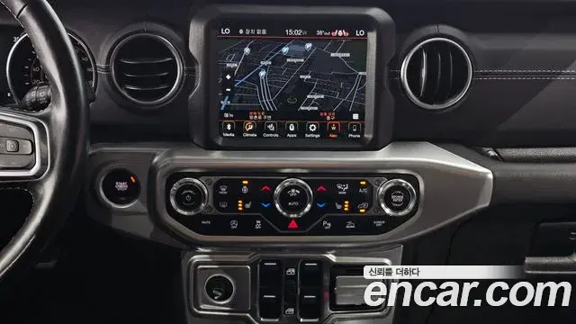 Jeep Wrangler 2021 — Photo 13/20