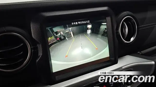 Jeep Wrangler 2021 — Photo 11/20