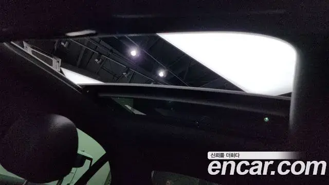 Mercedes-Benz C-Class 2019 — Şəkil 15/20