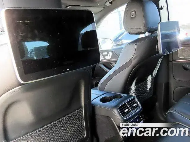 Mercedes-Benz GLS-Class 2021 — Фото 14/20