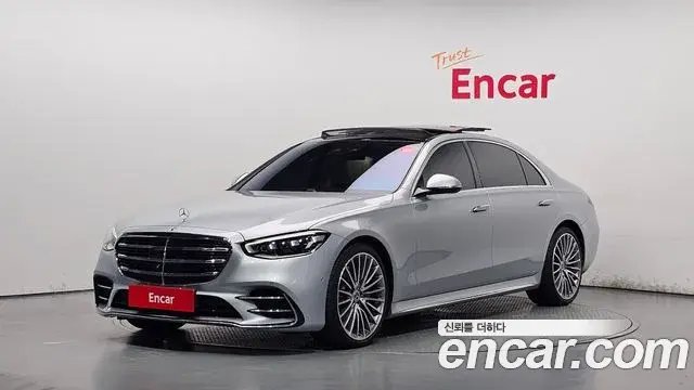 Mercedes-Benz S-Class 2024 — Photo 1/37