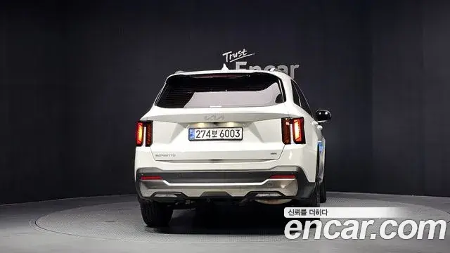Kia Sorento 2024 — ფოტო 5/33