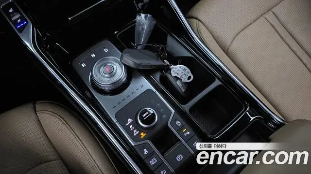 Kia Sorento 2024 — ფოტო 26/33
