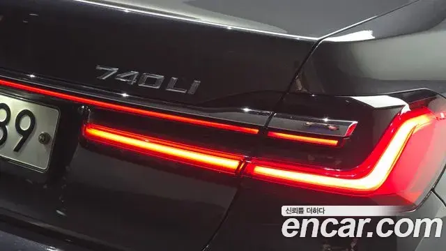 BMW 7 Series 2019 — ფოტო 36/36