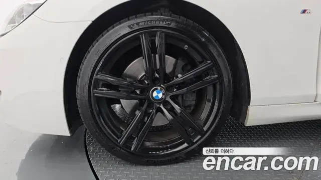 BMW 6 Series 2018 — Photo 14/20