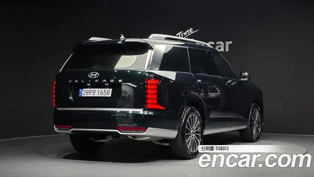 Hyundai Palisade 2025 — ფოტო 34/38