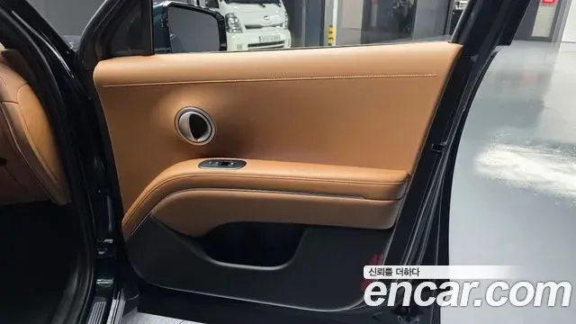 Hyundai Palisade 2025 — ფოტო 9/38