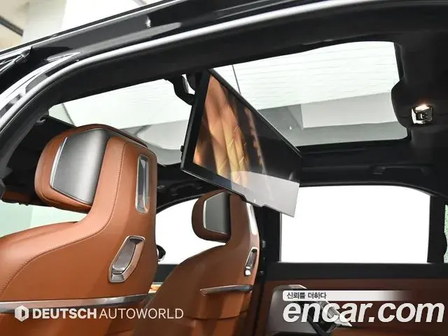 BMW 7 Series 2023 — Photo 17/20
