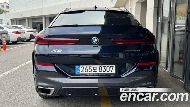 BMW X6 2022 — Фото 3/20