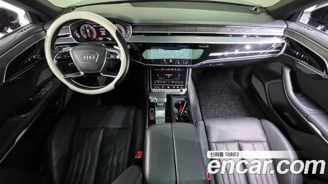 Audi A8 2023 — Фото 6/20