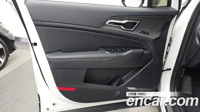 Kia Sportage 2025 — ფოტო 10/37