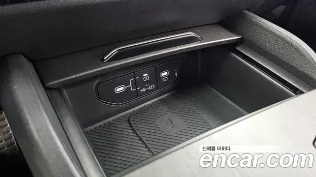 Kia Sportage 2025 — ფოტო 17/37
