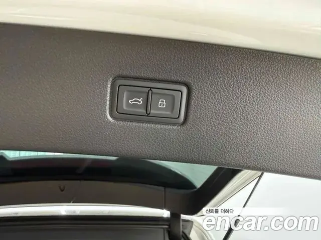 Audi Q7 2025 — Photo 16/20
