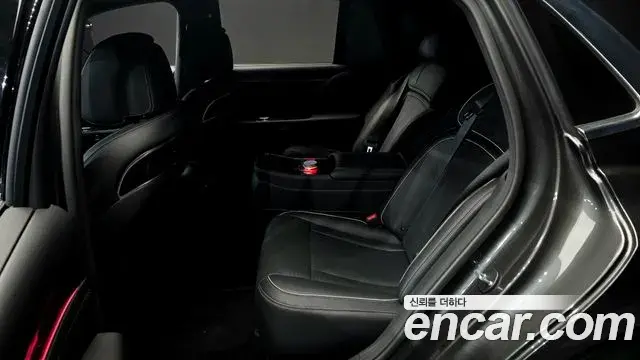 Genesis G90 2022 — ფოტო 9/31