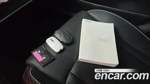 Genesis G90 2022 — ფოტო 26/31