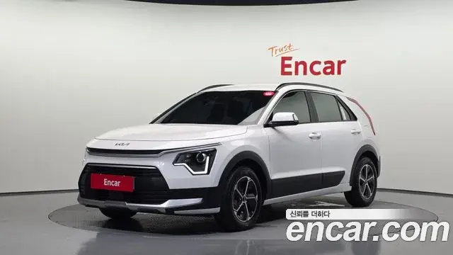 Kia Niro 2025 — Фото 9/20