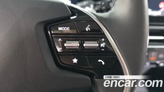 Kia Niro 2025 — Фото 19/20