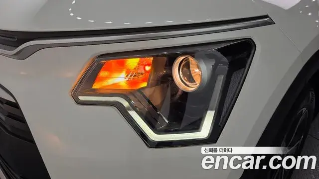 Kia Niro 2025 — Şəkil 37/38