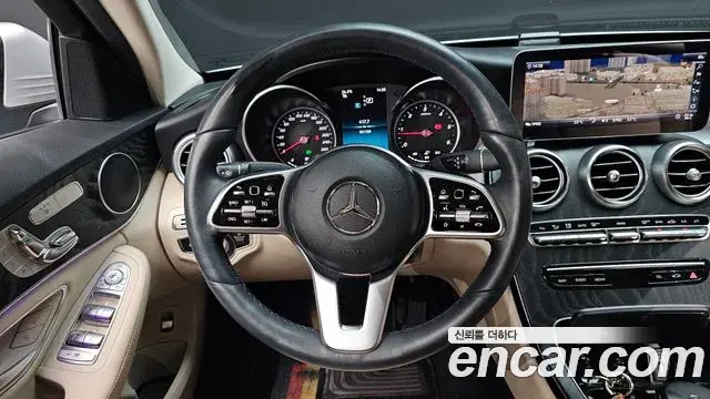 Mercedes-Benz C-Class 2019 — Şəkil 5/33