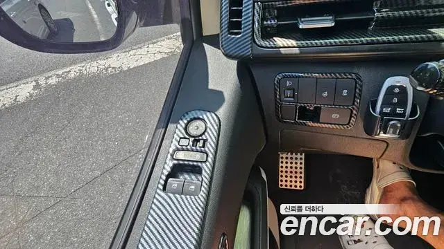 Hyundai Staria 2021 — Фото 11/20