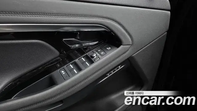 Land Rover Range Rover Evoque 2022 — Şəkil 34/34