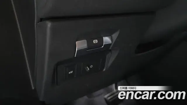 Land Rover Range Rover Evoque 2022 — Şəkil 22/34