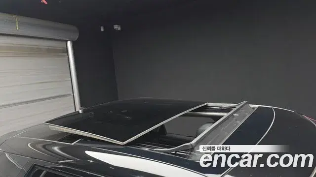 Land Rover Range Rover Evoque 2022 — Şəkil 17/34