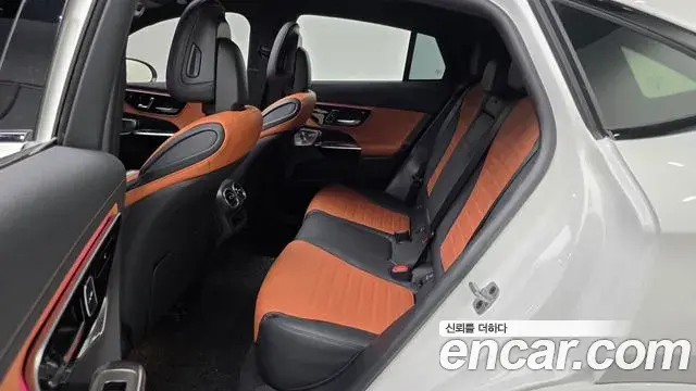 Mercedes-Benz GLC-Class 2024 — Фото 12/20